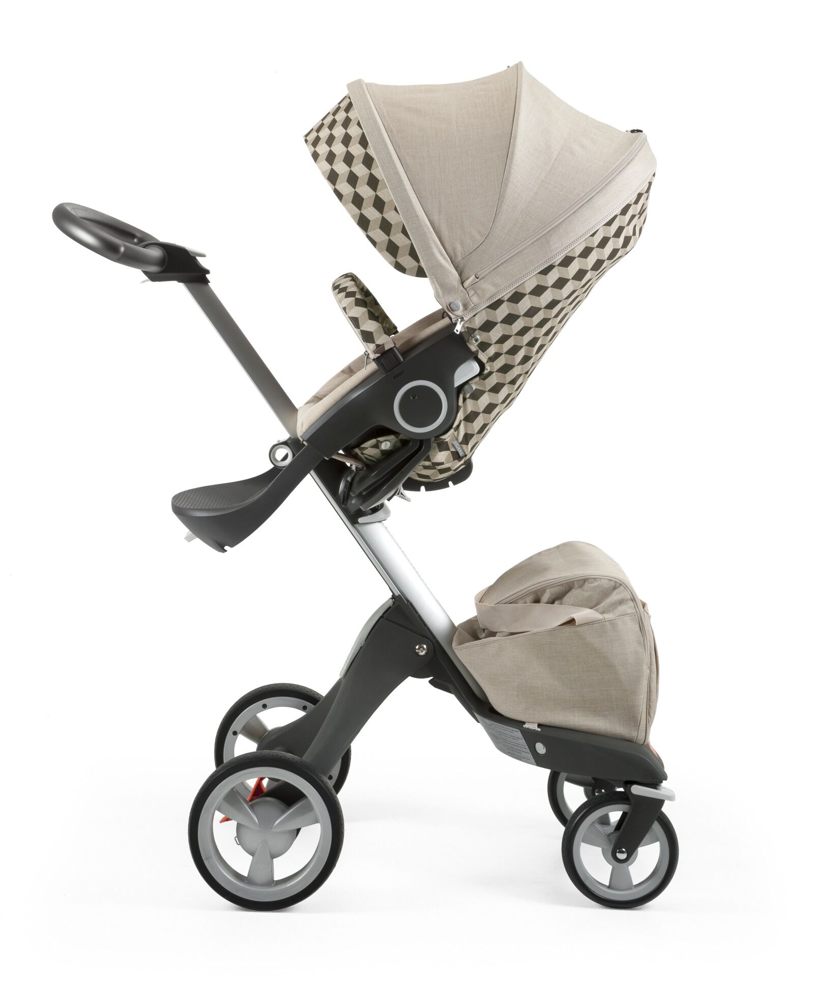 cube stroller