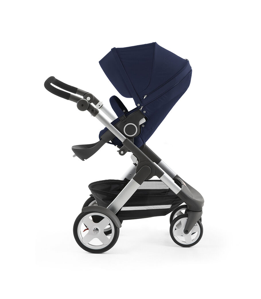 Stokke&reg; Trailz&trade; with Stokke&reg; Stroller Seat, Deep Blue. Classic Wheels.