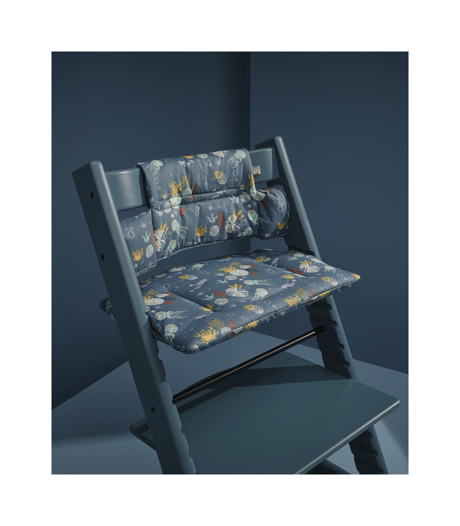 Tripp Trapp® Fjord Blue with Classic Cushion Into The Deep. galery image 6