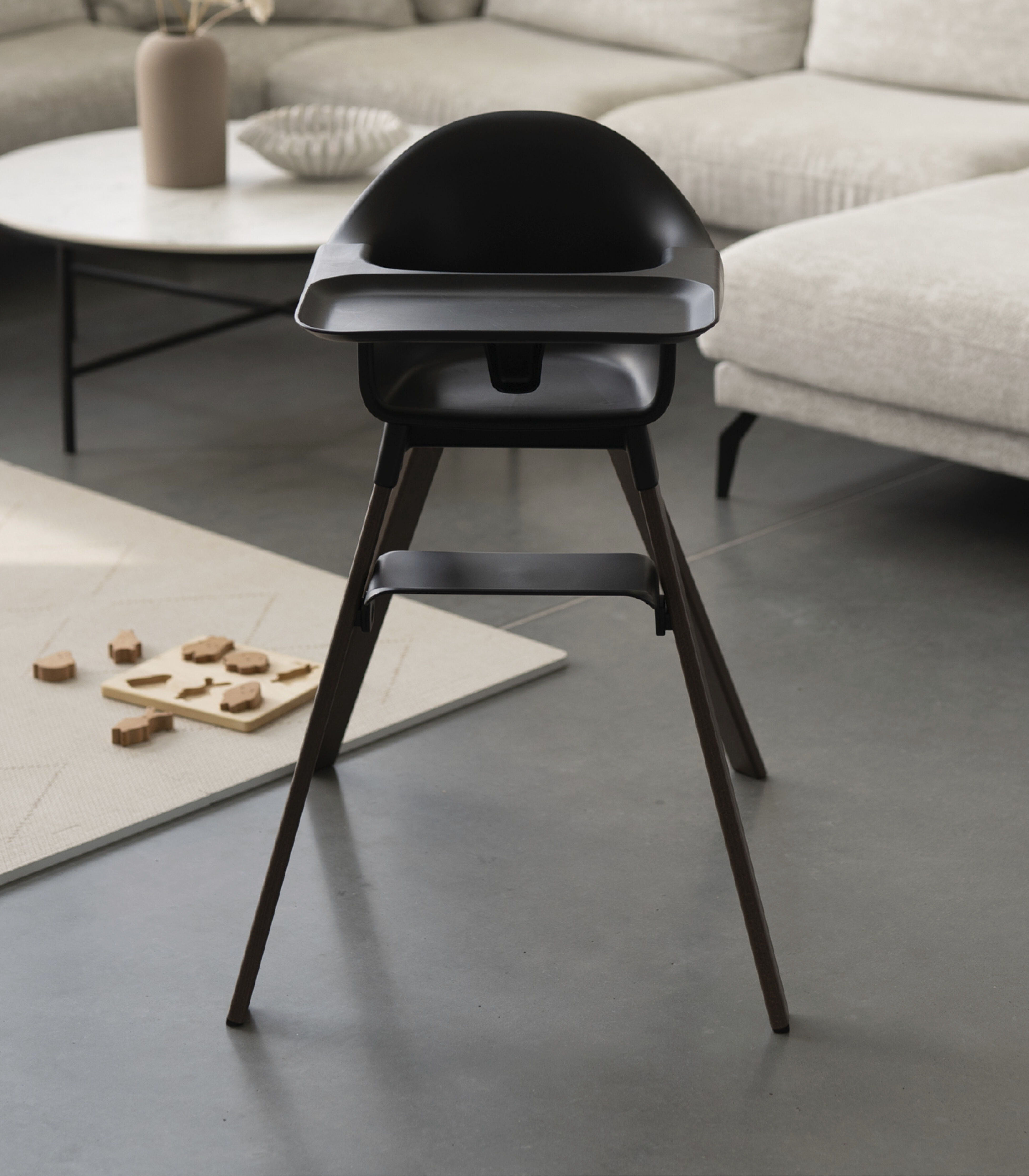 Stokke® Clikk™ High Chair, Black / Warm Brown, mainview galery image 4
