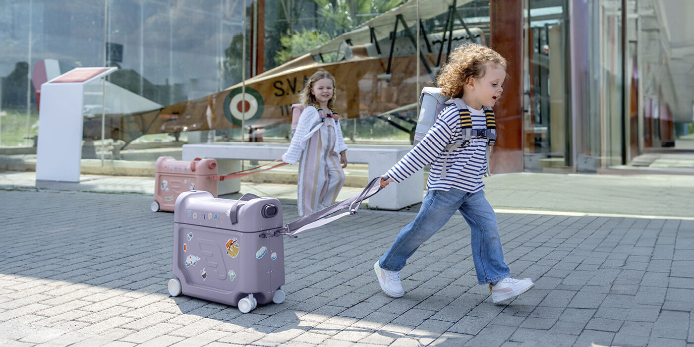 Ride-on Suitcase for Kids | Jetkids™ BedBox™ by Stokke®
