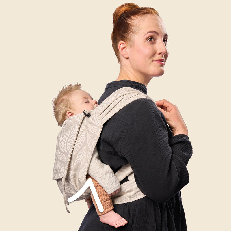 Stokke® Limas™ Carrier Back Carrying: Spread squat position