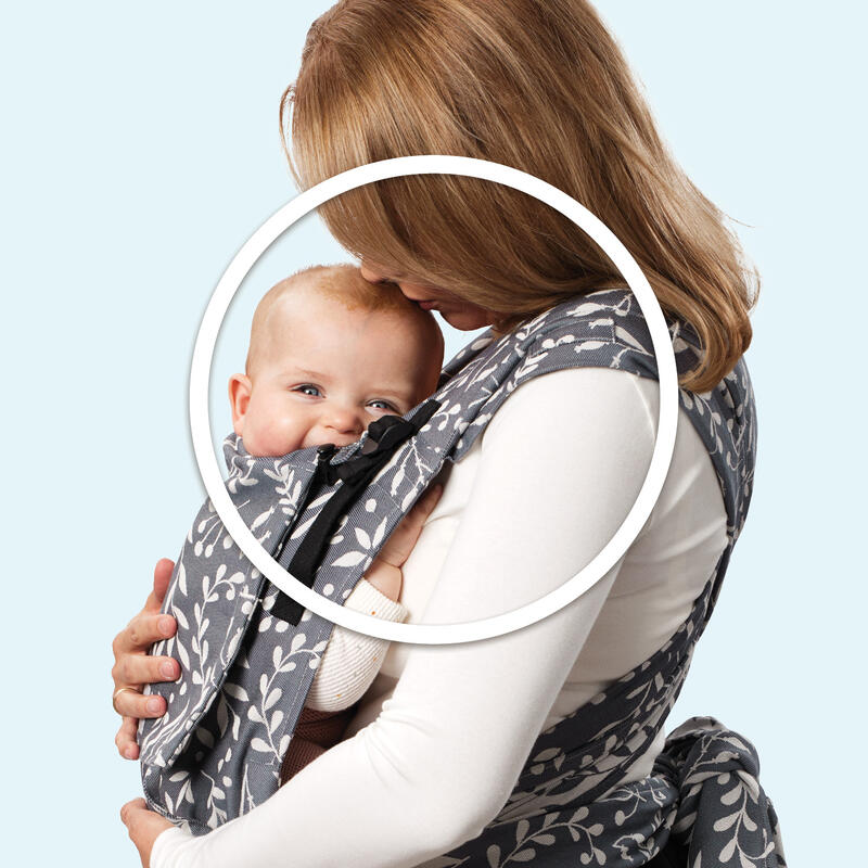 Stokke® Limas™ Carrier Plus Front Carrying: Close enough to kiss