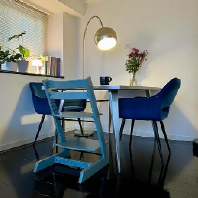 人気色　STOKKE　トリップトラップ　サックス　ブルー　ポップ　カラー ストッケ トリップトラップ ベビーチェア ブルー 廃盤カラー