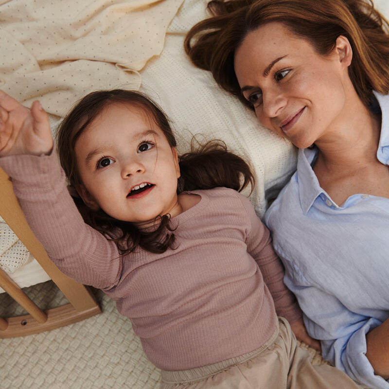 Convertible Baby Beds, Oval Cribs & Bedding Stokke® USA