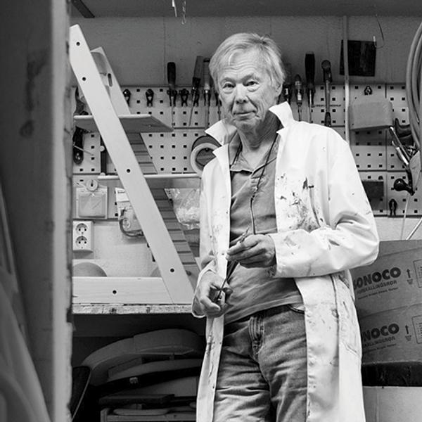 peter opsvik in his studio