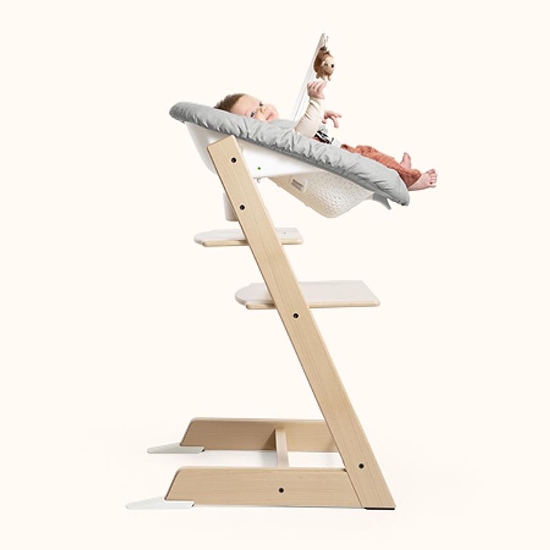 go to https://www.stokke.com/ESP/es-es/tronas/stokke-conjuntos-de-tronas/tripp-trapp-newborn-bundle.html