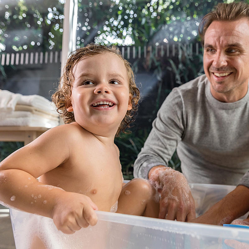 Banheira Dobrável Flexi Bath Branca Com Amarelo Stokke - Tos Store - O  Melhor para Seu Bebê