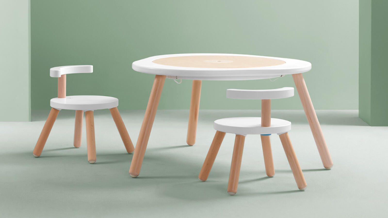 Play Tables