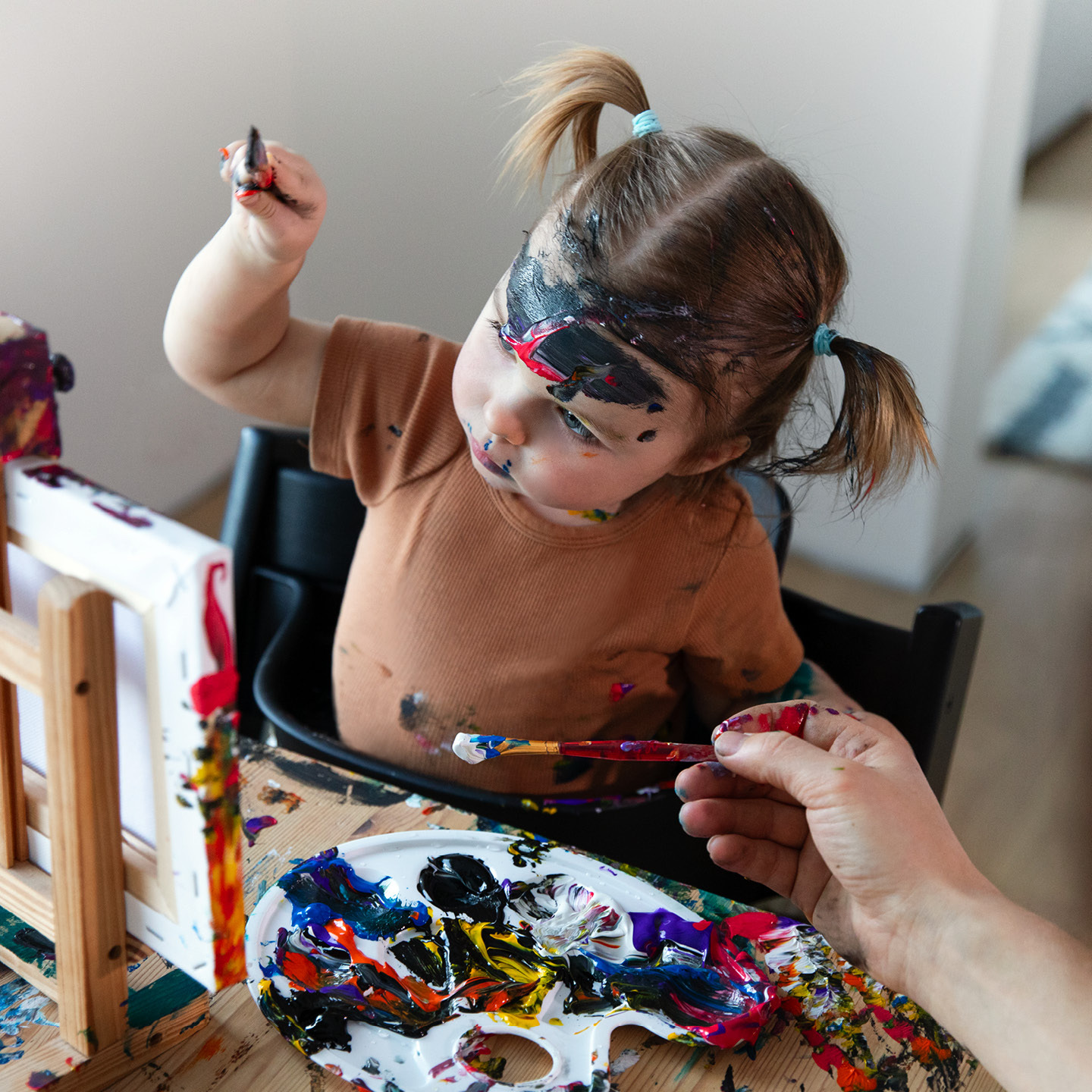 トリップ トラップ- 子どもと一緒に成長していくイス