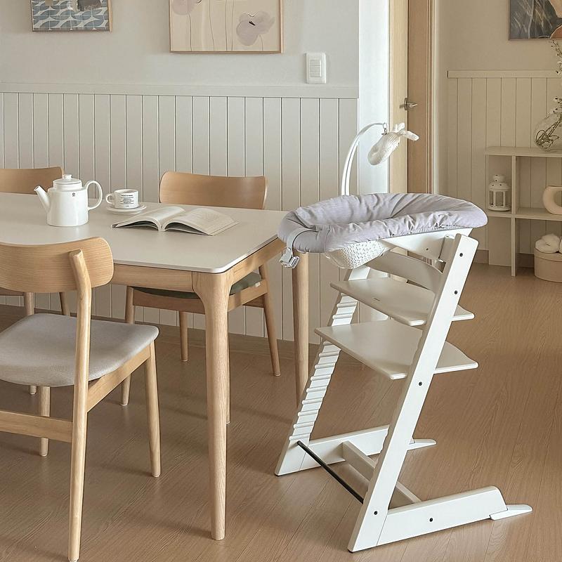 【さえさま専用】STOKKE トリップトラップ ホワイト 1脚 ストッケのハイチェア「トリップトラップ」の豊富な色・カラー