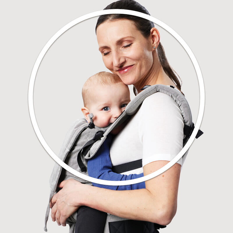 Stokke® Limas™ Carrier Flex Front Carrying: Close enough to kiss