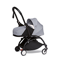 YOYO stroller with black frame and stone newborn pack.