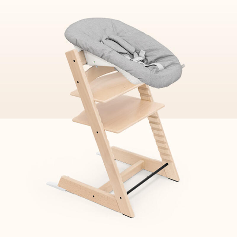Natural tripp trapp chair with grey newborn set.