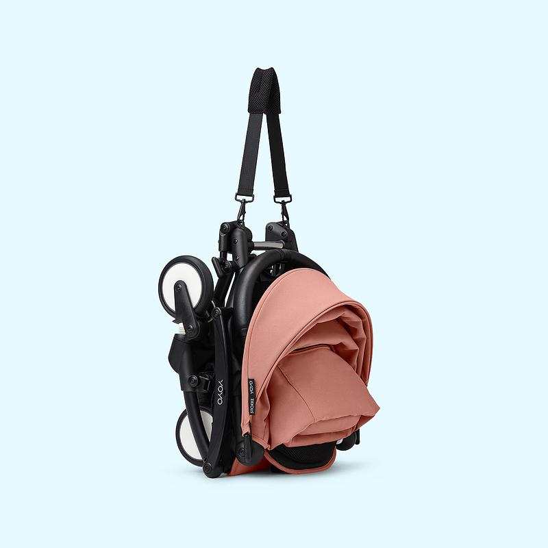 YOYO ginger stroller folded.