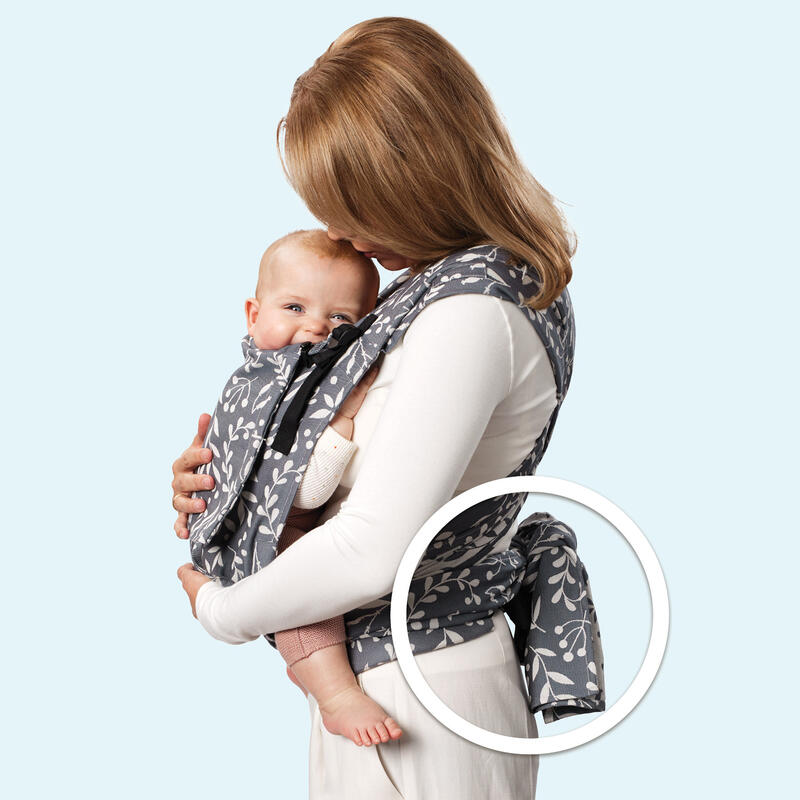 Stokke® Limas™ Carrier Plus Front Carrying: Carriying snug enough