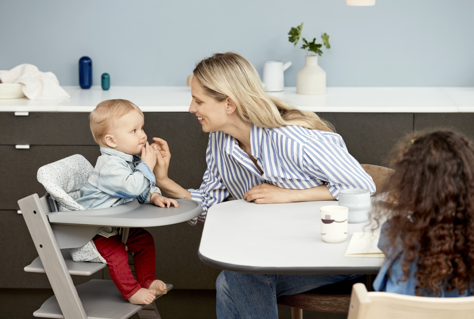 Tripp TrappÂ® Oak Greywash with Mini Baby Cushion Sprinkle, Baby Set and Tray, Storm Grey.